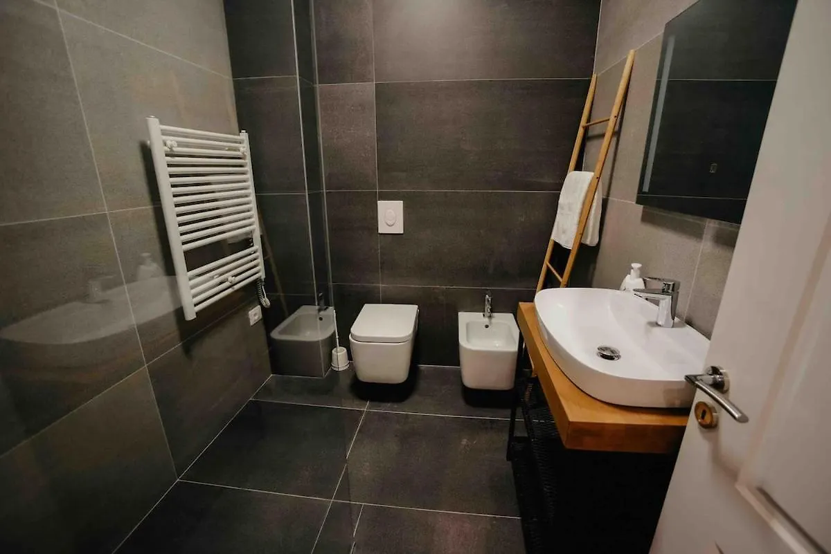 Tirana Yellow Apartment
