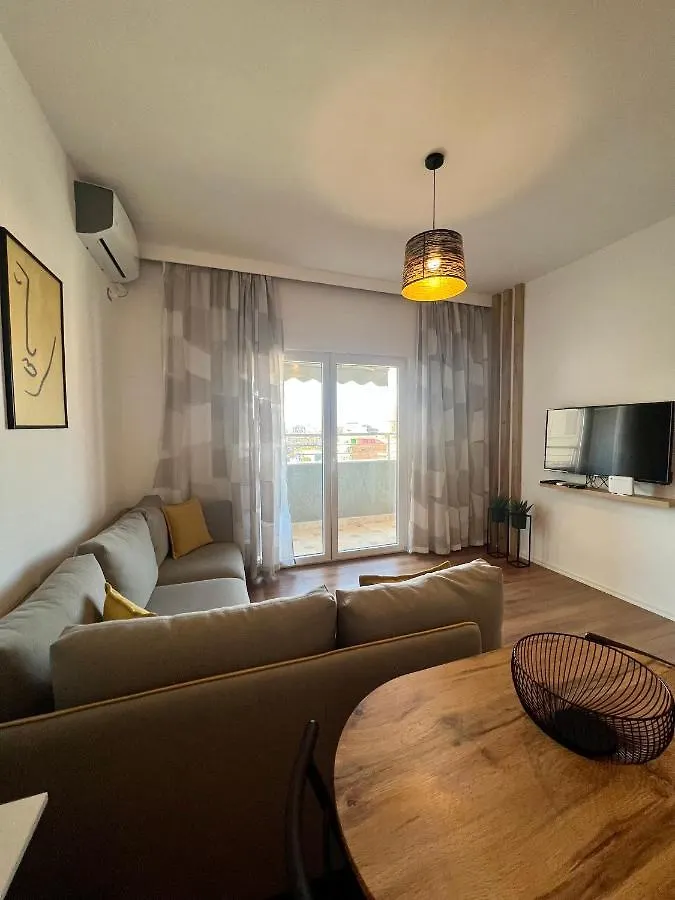 Tirana Yellow Apartment