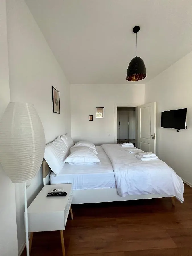 Tirana Yellow Apartment